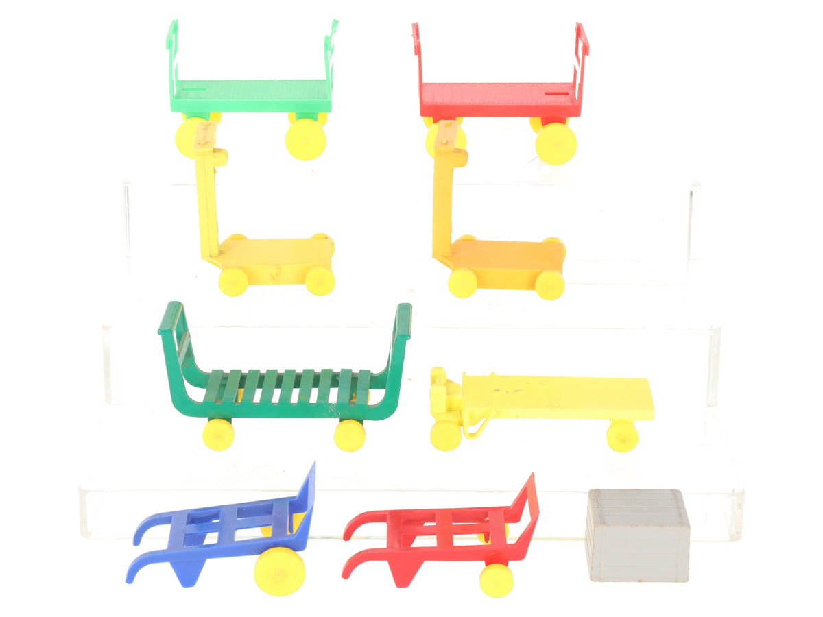 Marx Freight Terminal Accessories [8] EX