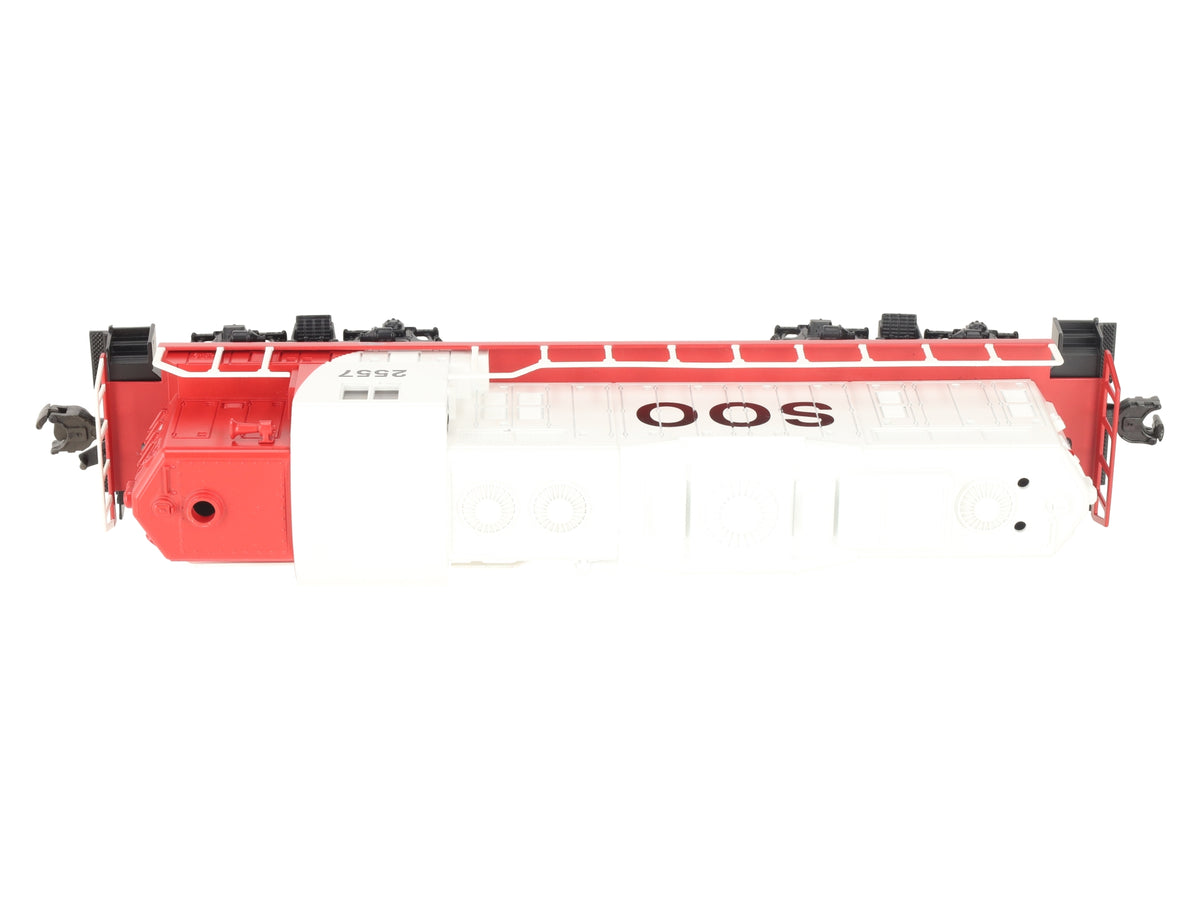 Williams GP-9-234 SOO Line GP-9 Diesel Engine #2557 (Powered) LN/Box