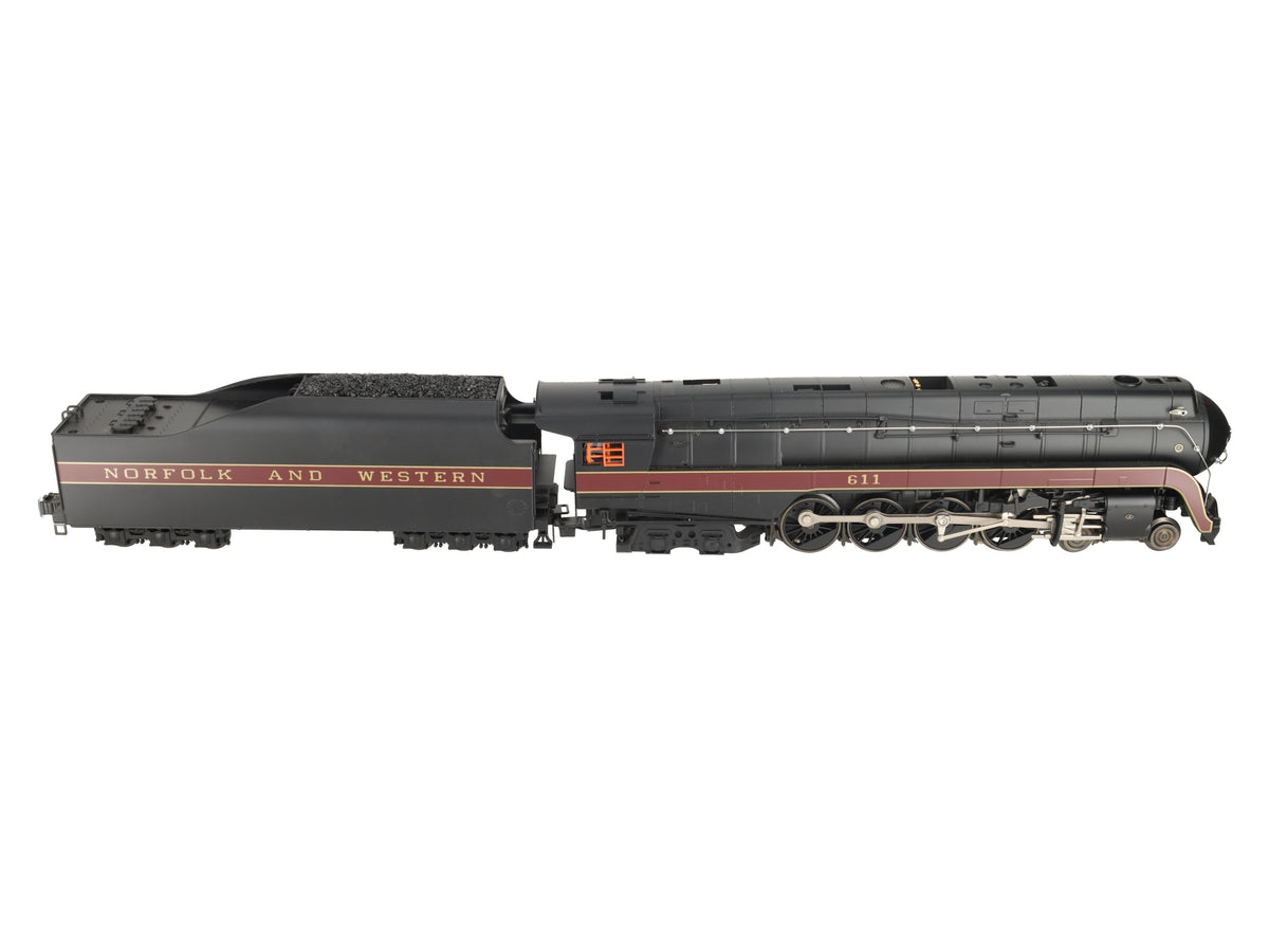 Lionel 6-38095 O Norfolk & Western 4-8-4 J-Class Steam Locomotive & Tender #611 EX/Box