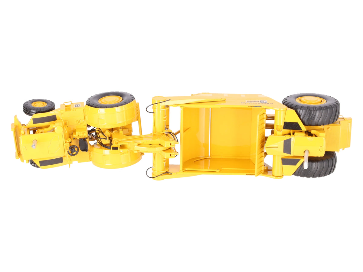 CCM 666 1:48 Scale Diecast Caterpillar Cat Wheel Tractor Scraper VG/Box