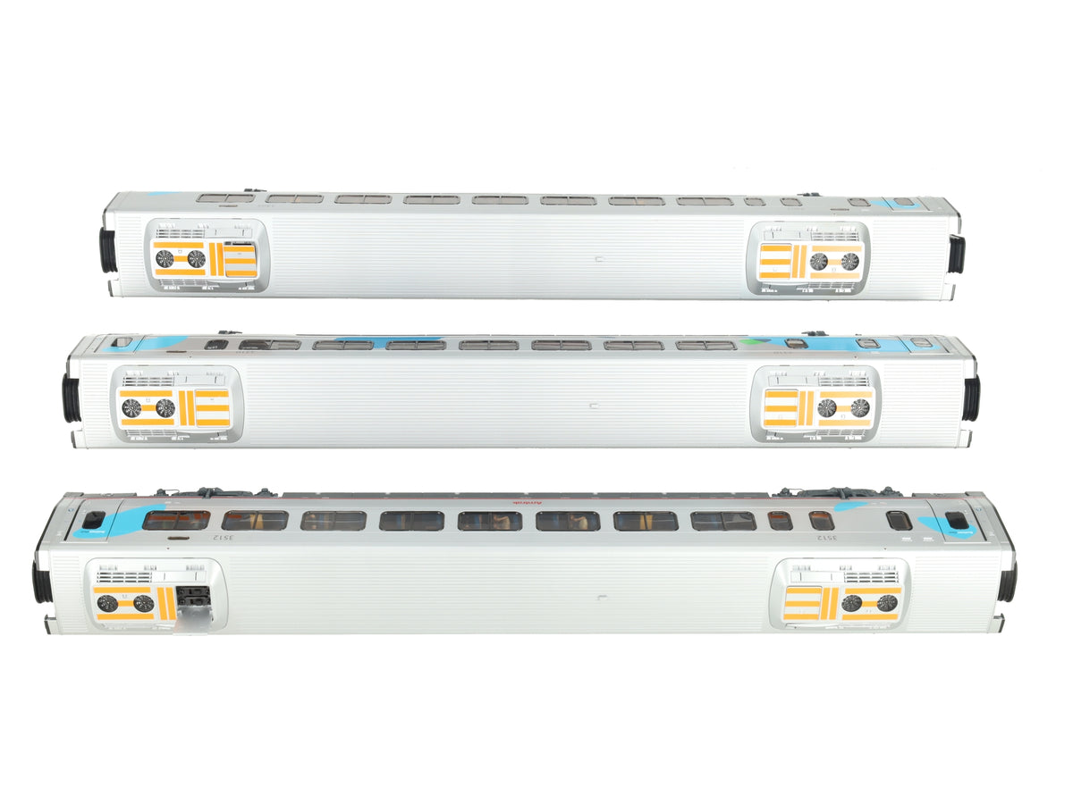 Lionel 6-15584 O Gauge Amtrak Acela Passenger Cars (Set of 3) EX/Box