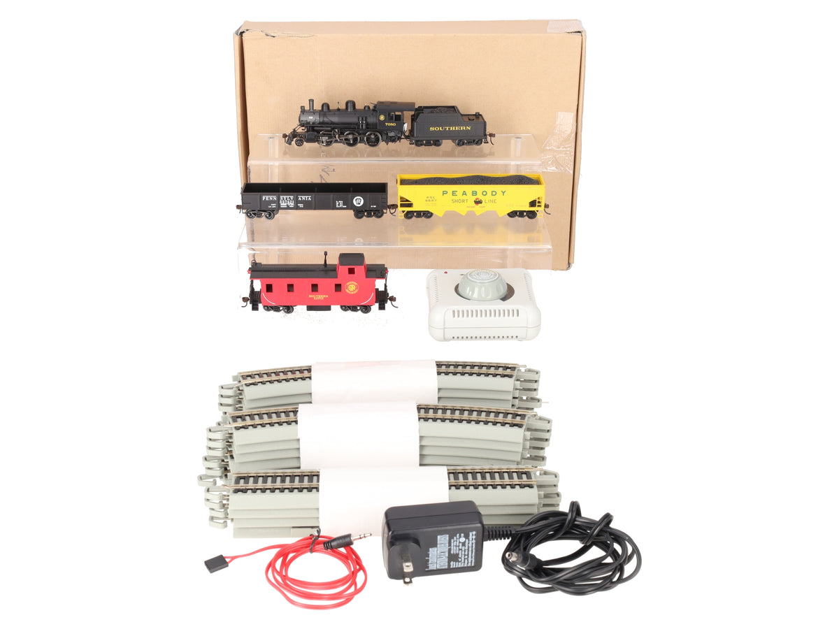 Bachmann 00825 HO Scale Southern Railway Echo Valley Express Steam Train Set EX
