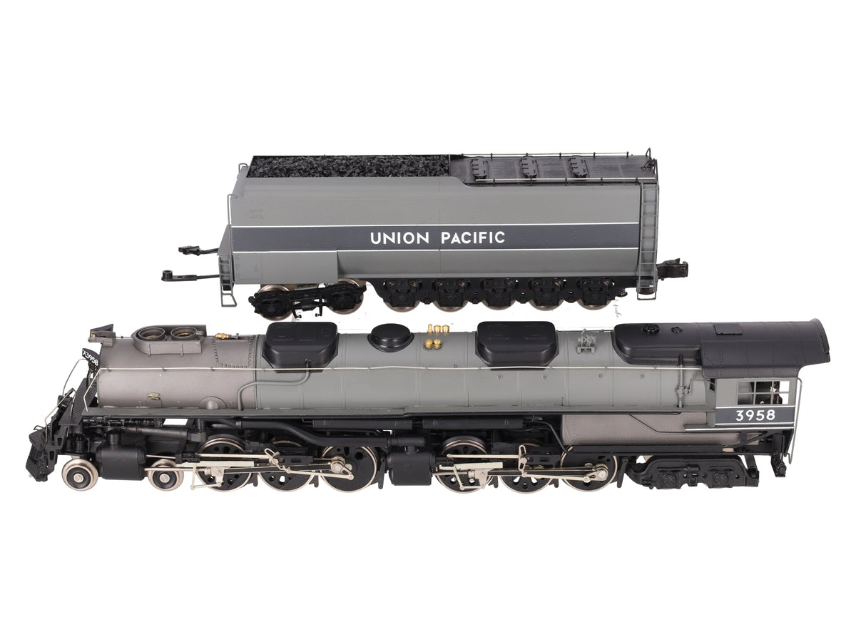 Williams BS04 O BRASS UP 4-6-6-4 Challenger Steam Locomotive #3958 EX