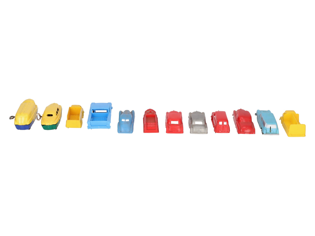 Marx & Other Vintage Wind-Up Plastic Cars & Various Vehicles [12] VG