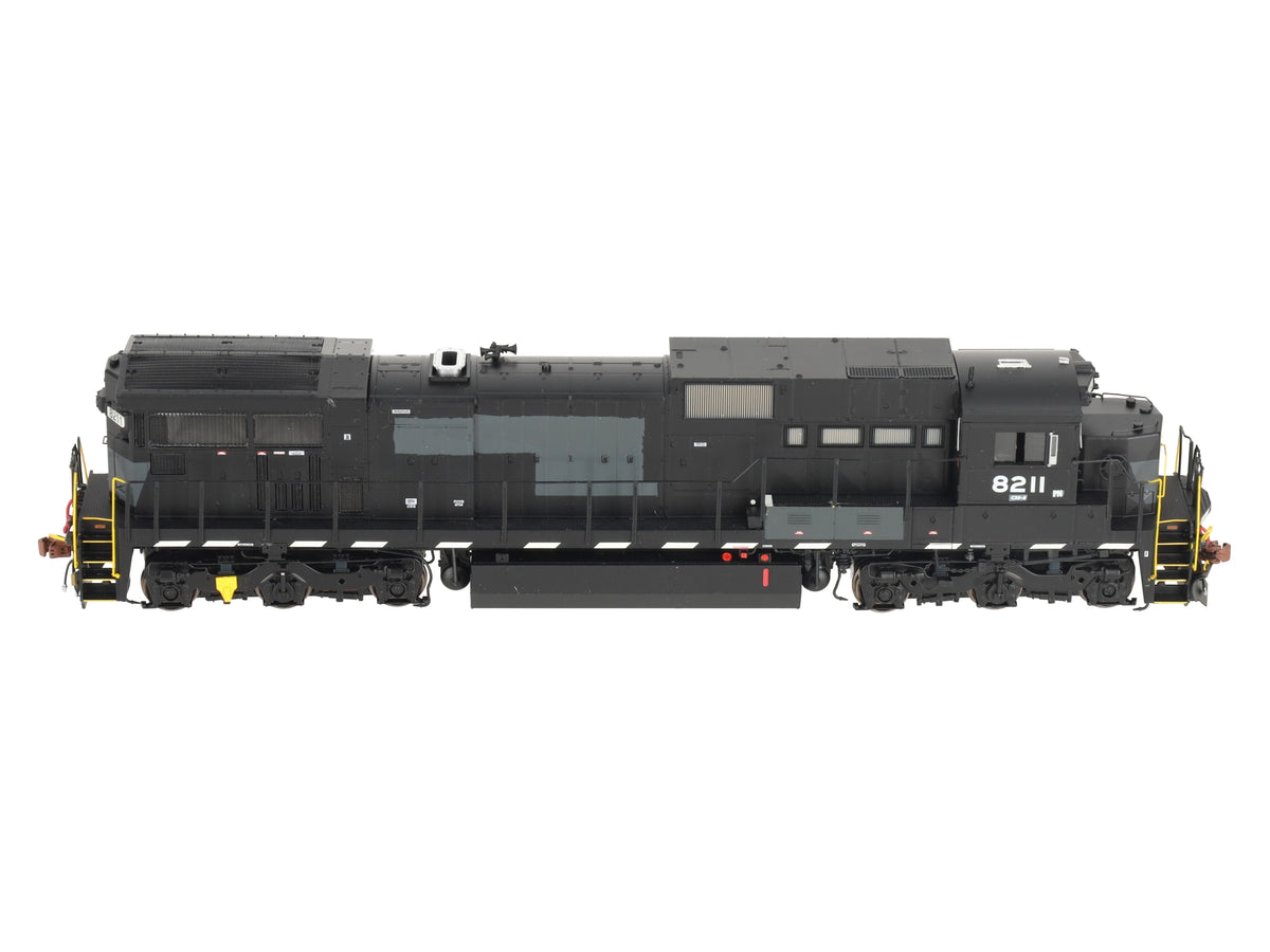 Scale Trains SXT30775 HO Pennsylvania Northeastern Diesel Locomotive #8211 LN/Box