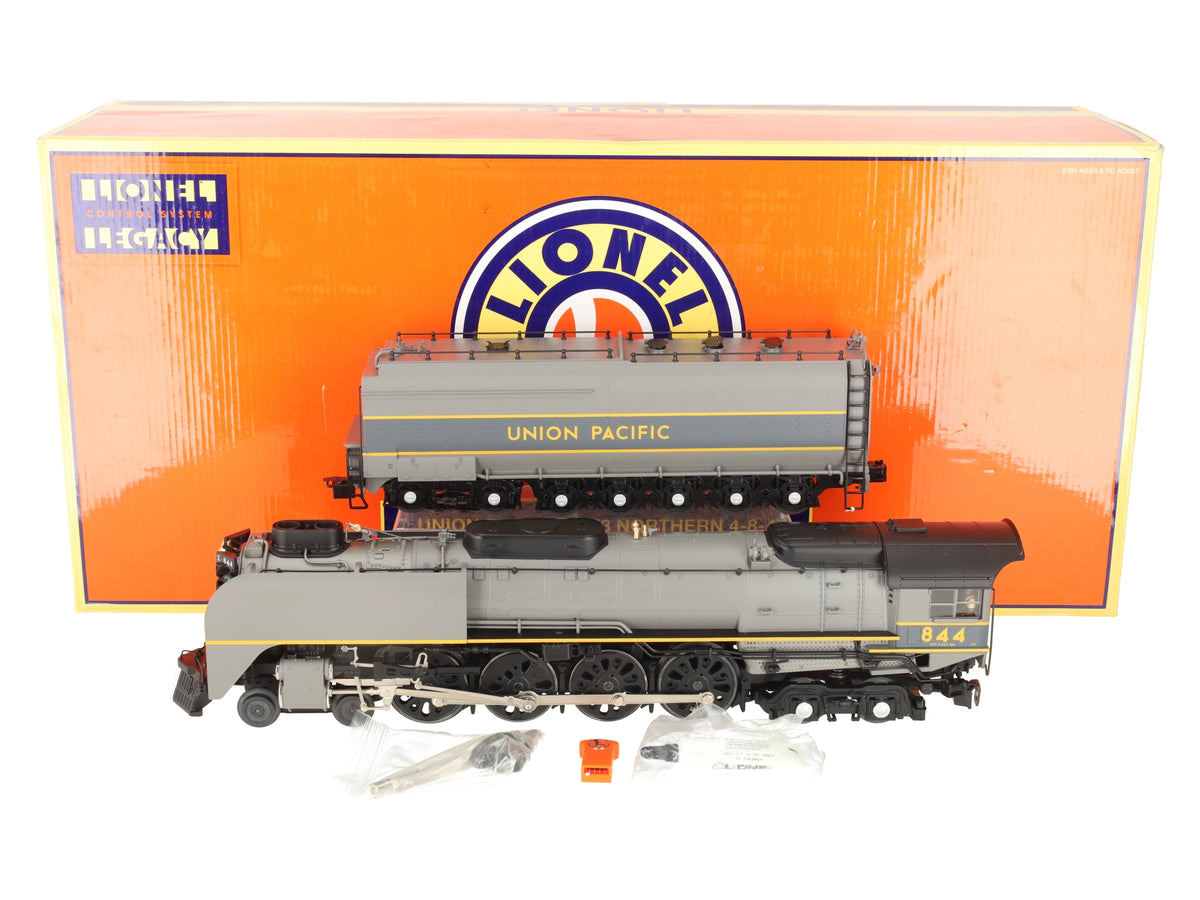 Lionel 6-11116 O UP 4-8-4 FEF3 Northern Greyhound Steam Locomotive & Tender #844 EX/Box