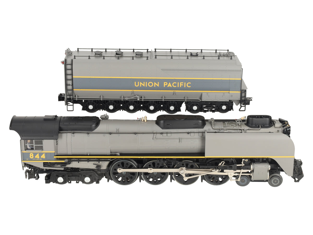 Lionel 6-11116 O UP 4-8-4 FEF3 Northern Greyhound Steam Locomotive & Tender #844 EX/Box