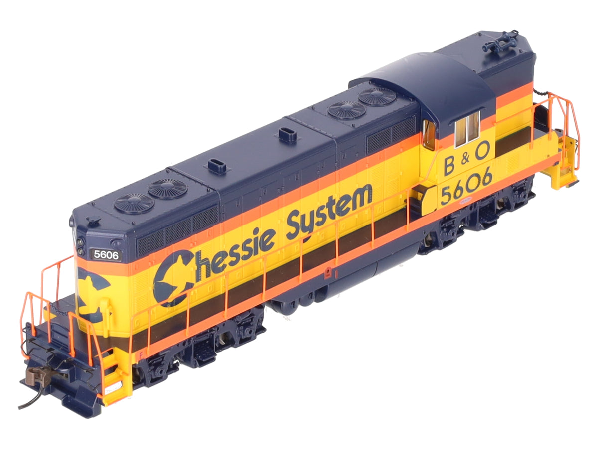 Bachmann 62403 HO Chessie System GP7 Diesel Locomotive #5606 w/ DCC