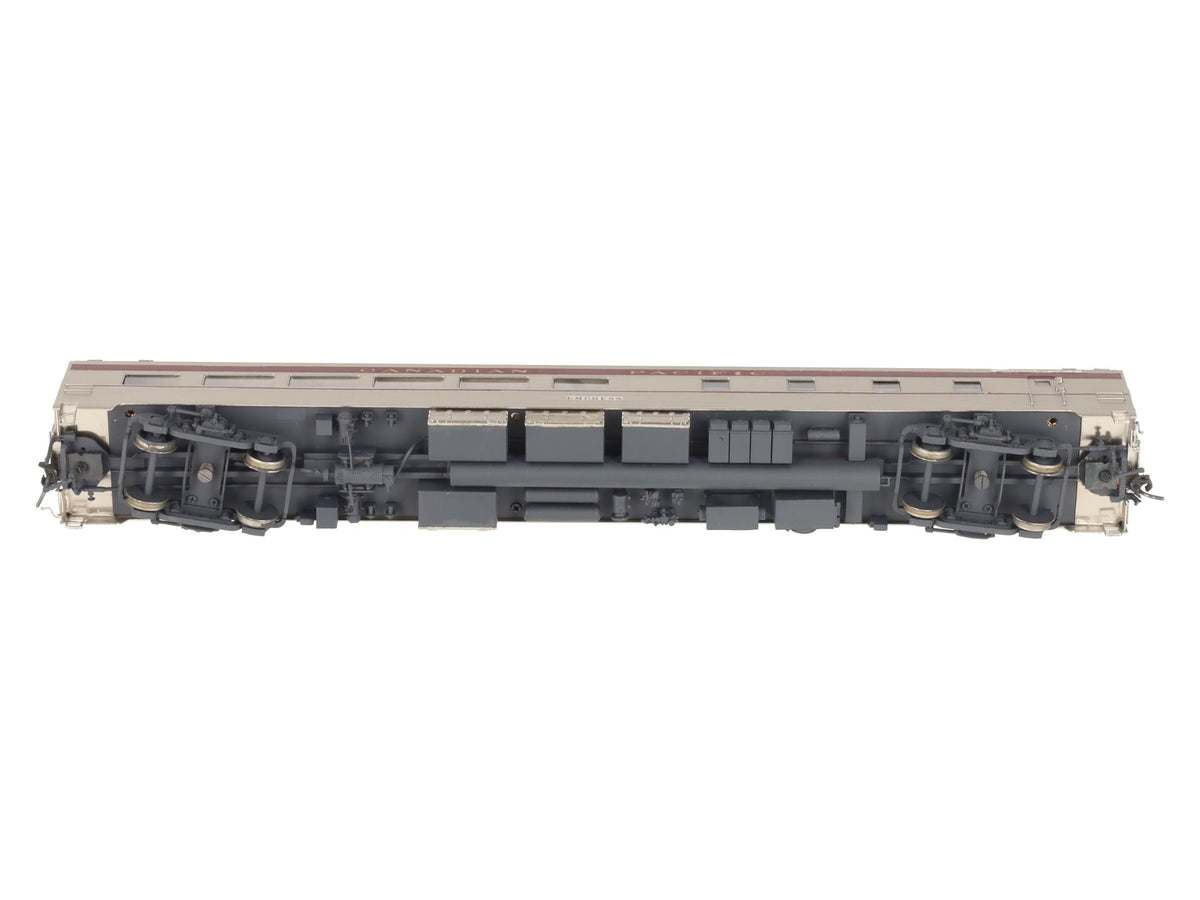 Shoreham Shops Limited CP04 HO BRASS Canadian Pacific Empress 48-Seat Diner Car EX/Box