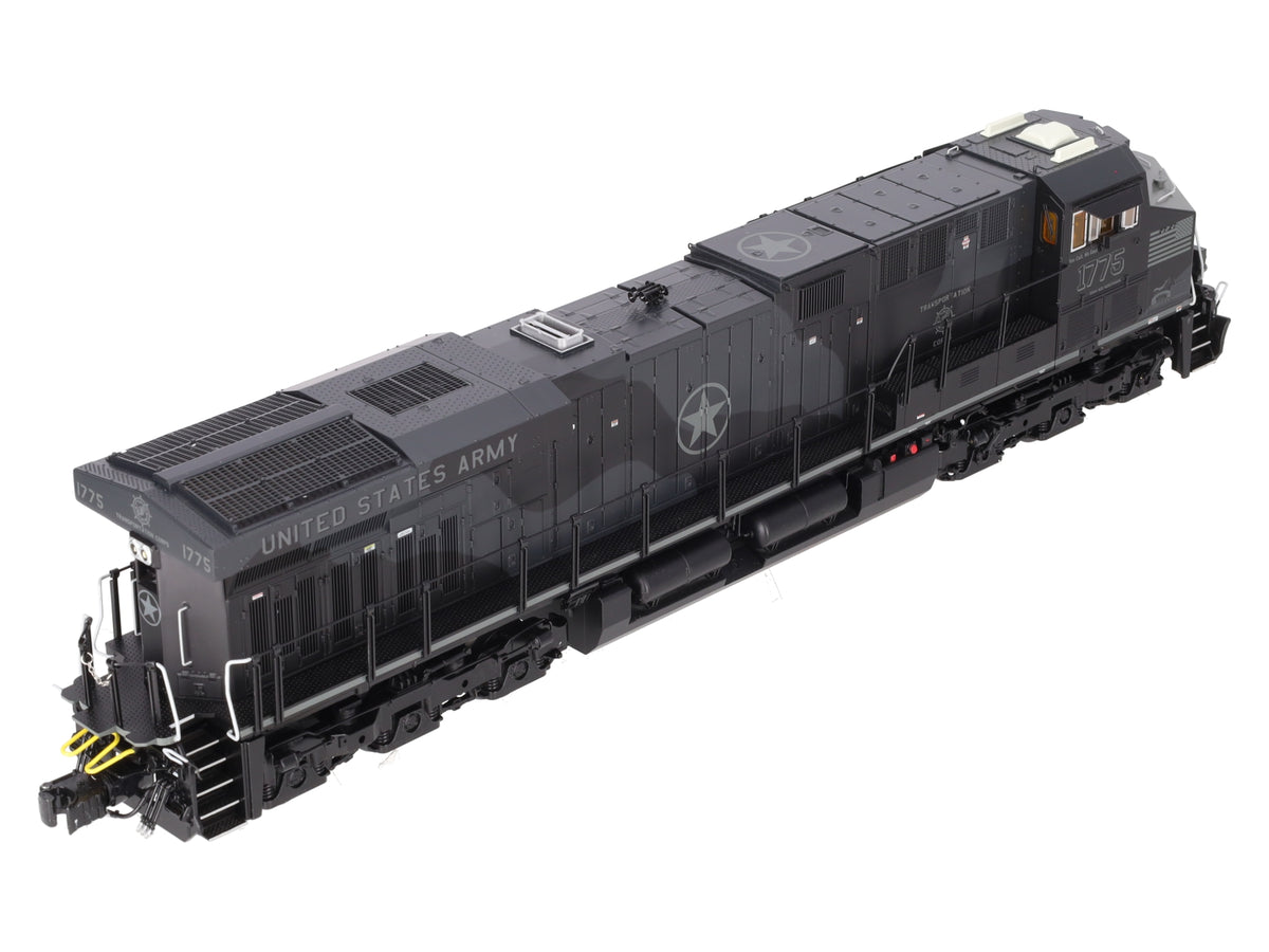 Lionel 2233501 O Gauge BTO US Armed Forces ES44AC Diesel Locomotive #1775 EX/Box