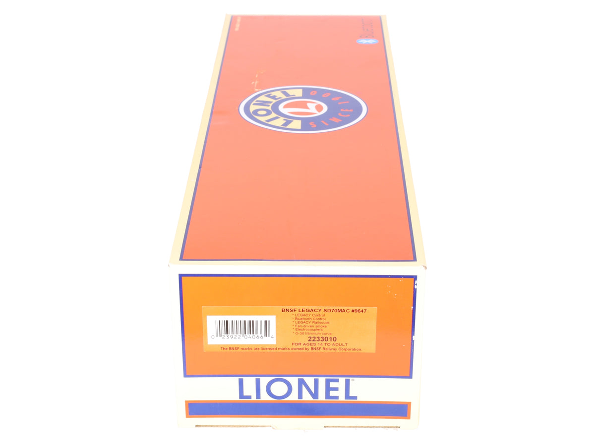 Lionel 2233010 O Gauge BNSF Legacy SD70Mac Diesel #9647 EX/Box
