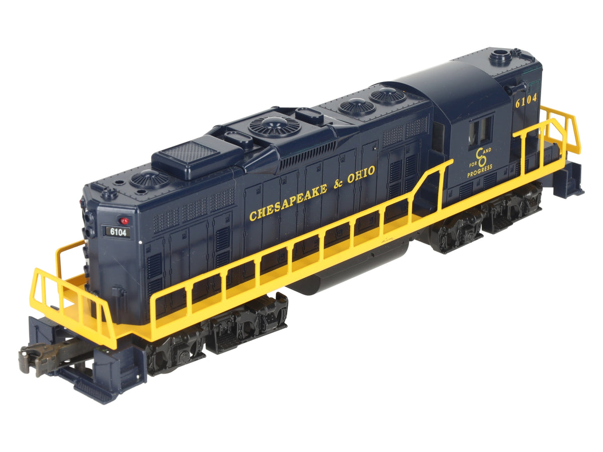 Williams GP412 O Gauge Chesapeake & Ohio GP9 Powered Diesel Locomotive #6104 EX/Box