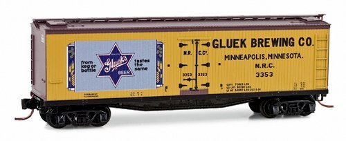 Micro-Trains 04900660 N Gluek Brewing 40' Wood Ice Reefer Car #3353