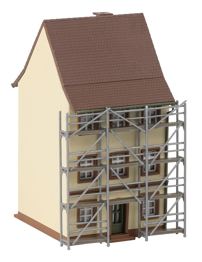 Faller 232175 N Old Town House with Scaffolding Kit