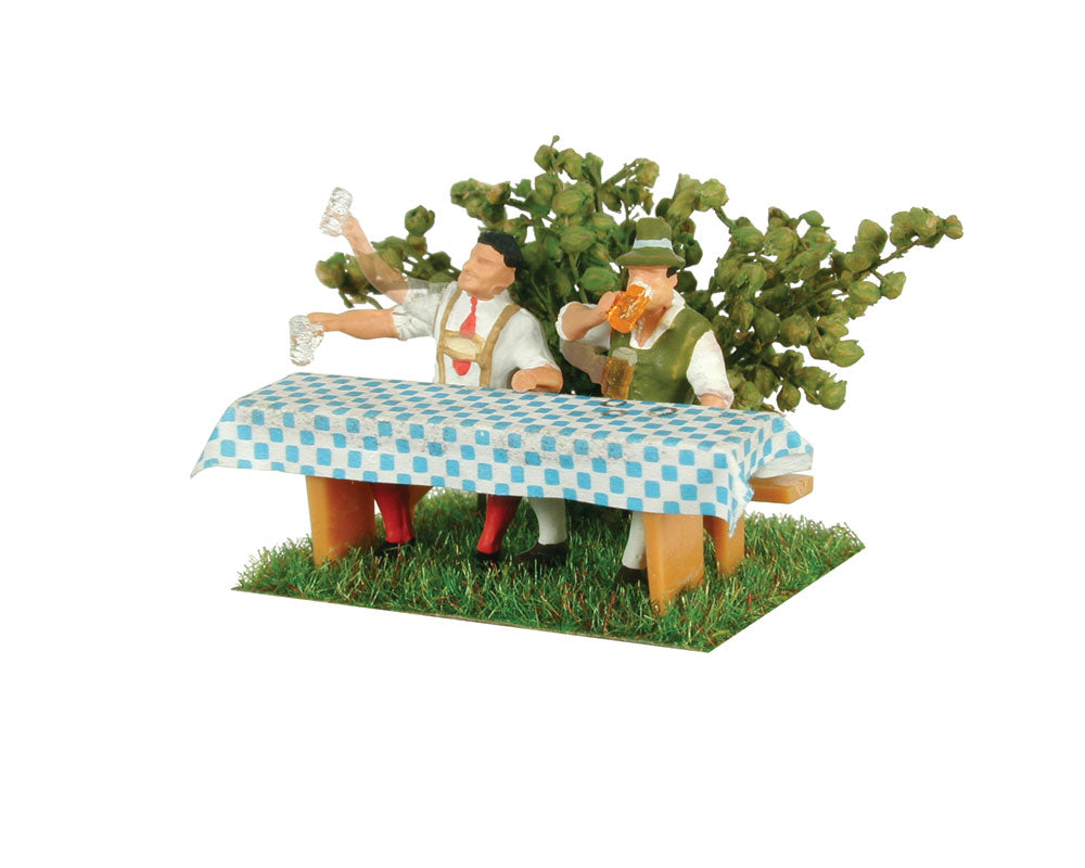 Viessmann Modellspielwaren 1525 HO Animated Beer Garden with Men Figures