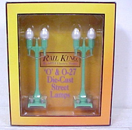 MTH 30-1071 O Scale Green Twin Teardrop Street Lamp N0. 580-2 (Set of 2)