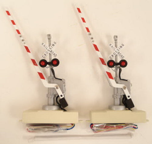 MTH 30-11012 O Gauge Operating Crossing Gates Signal (Box of 2) LN/Box
