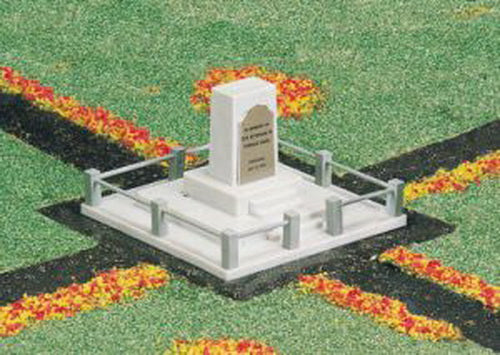 Bachmann 42218 HO Center Square Monument