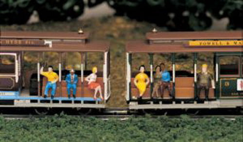 Bachmann 42331 HO Seated People Figures Hand Decorated (Set of 6)