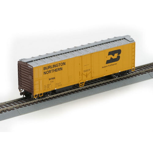Athearn 75440 HO Scale Burlington Northern Reefer Car #130