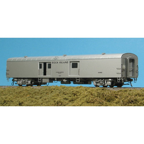 Rapido Trains 106163 HO Rock Island 73' 6" Smooth Side Baggage-Express #4366