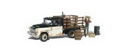 Woodland Scenics AS5538 HO Scale AutoScenes "Henry's Haulin''