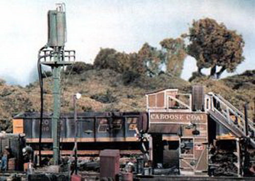 Woodland Scenics TS152 HO Caboose & Sand Facility Trackside Scenes Kit