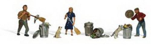 Woodland Scenics A2158 N Scale People and Pesky Raccoons Figures (Set of 6)