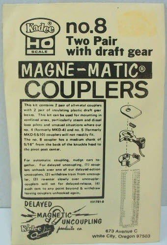 Kadee 8 HO Scale Magne-Matic Couplers Two Pair - with Draft Gear Kit