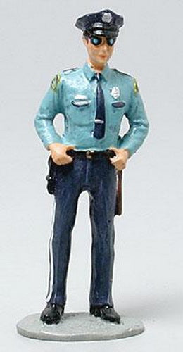 Aristo-Craft ART60031 Policeman Figure