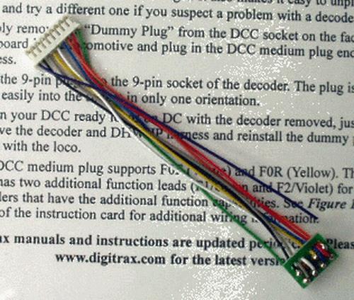 Digitrax DHWHP HO Scale 9-Pin to DCC Medium Plug Long Wire Harness