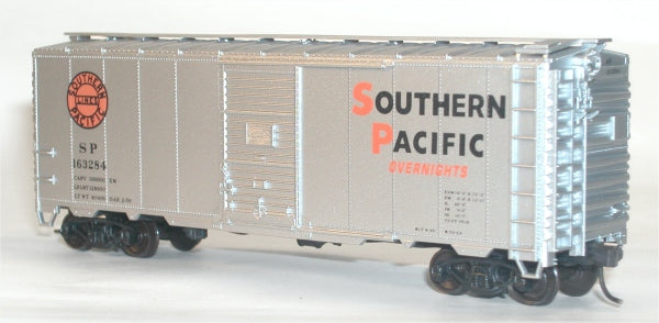 Accurail 8003 HO KIT 40' Steel Box, SP/Overnights (3)