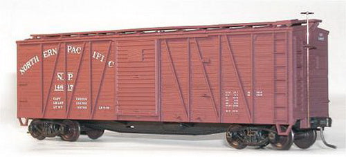 Accurail 45031 HO Northern Pacific 40' Wood OB Box w/Steel Ends & Doors Kit