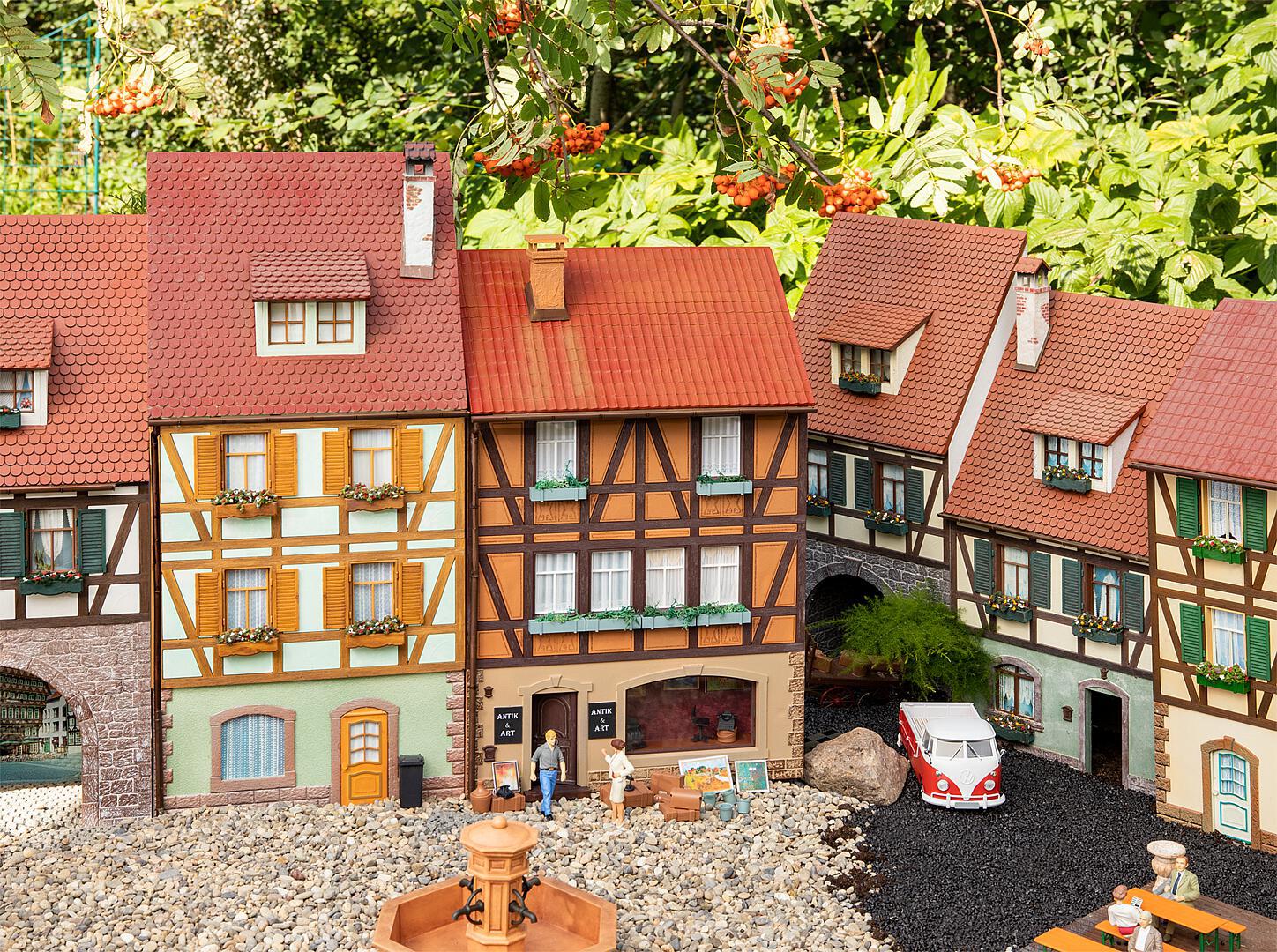 Pola 331769 G Half-Timbered House with Shop Window Building Kit