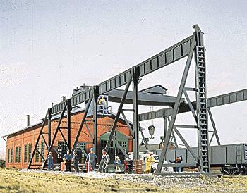 Walthers 933-3102 HO Scale Overhead Traveling Crane Plastic Kit