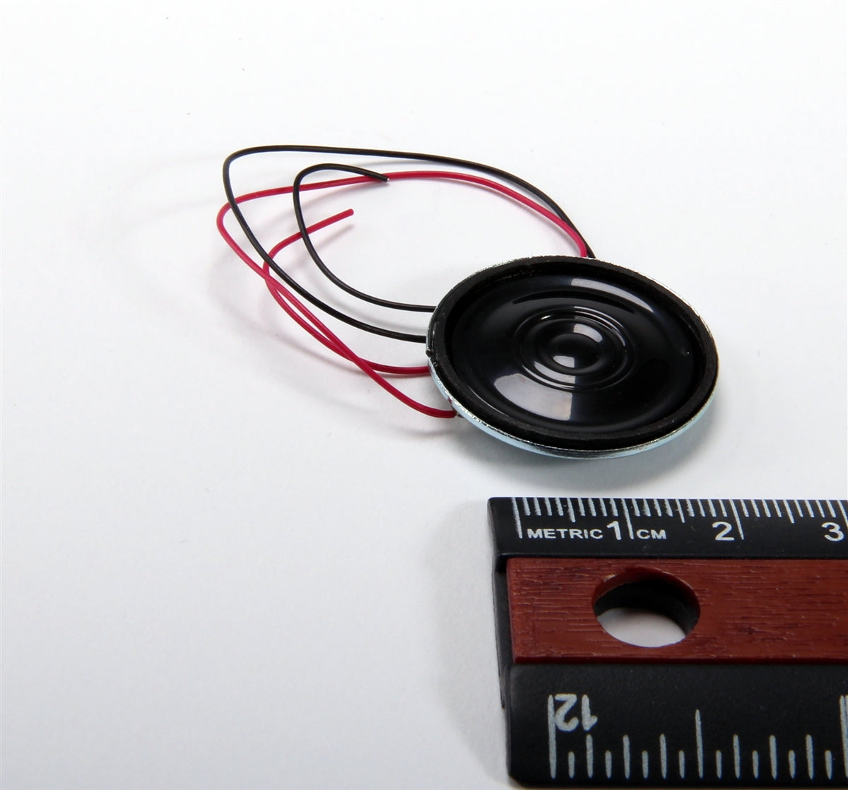 Digitrax SP28288 All Scales 28 mm 8 Ohm Round Speaker