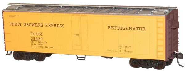 Accurail 8304 HO FGE 40' Steel Swing Door Reefer Kit