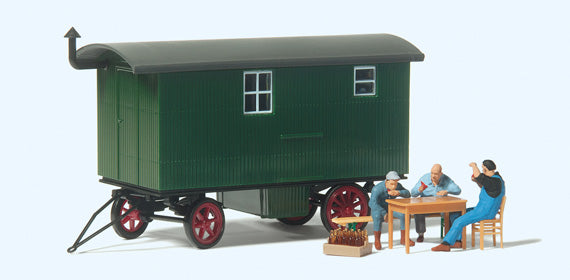 Preiser 33263 HO Construction Wagon with 3 Workers Figure on Break at Table