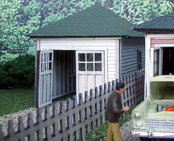 Branchline Trains 630 HO Buick Garage Laser-Art Kit
