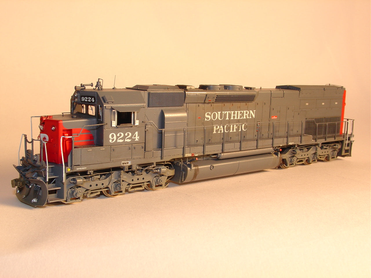 Details West 339 HO Scale Southern Pacific SP SD45T-2 Super Detail Kit
