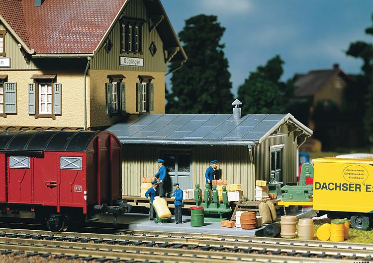 Faller 180588 HO Scale Freight Load (Pack of 146)