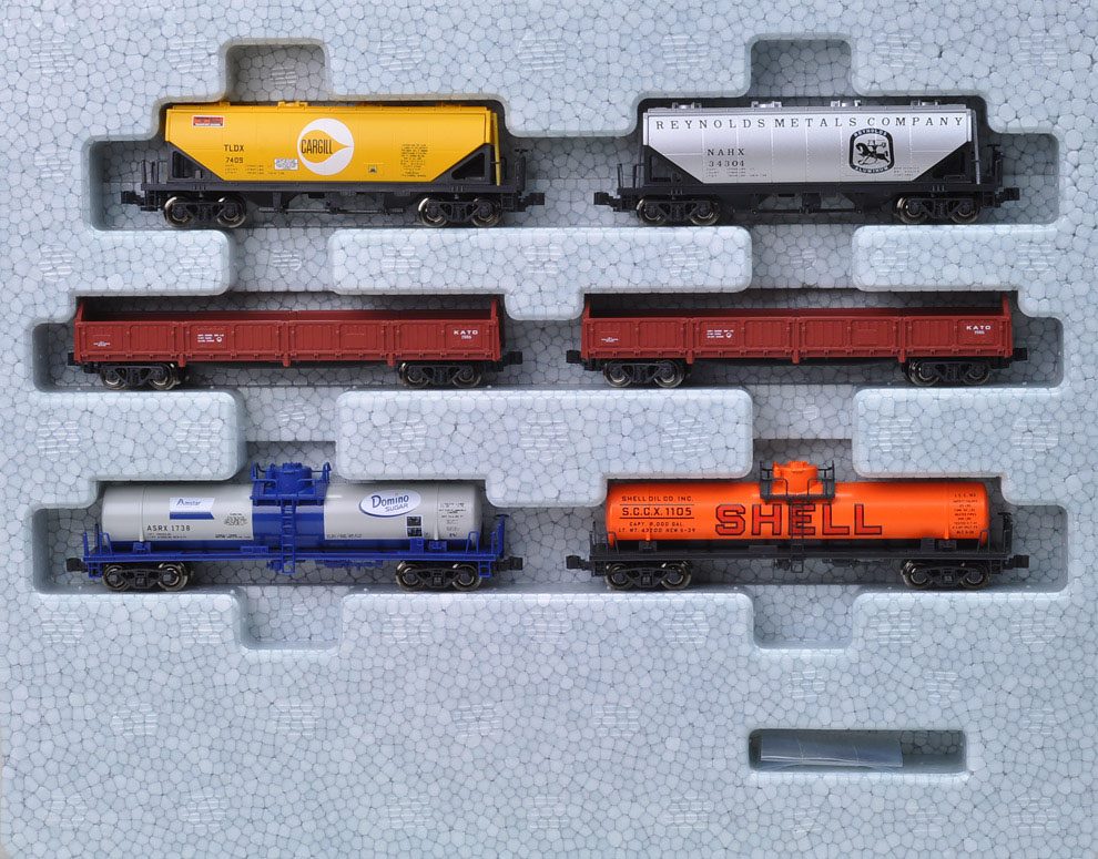 Kato 106-6275 N Mixed Freight Train Set (Set of 6)