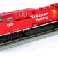 Kato 37-6476 HO Canadian Pacific Golden Beaver AC4400CW #9523