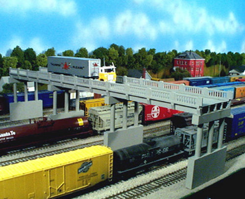 Rix Products 628-0106 HO Highway Overpass Roadway 50' 15.2m Sections (Pack of 4)