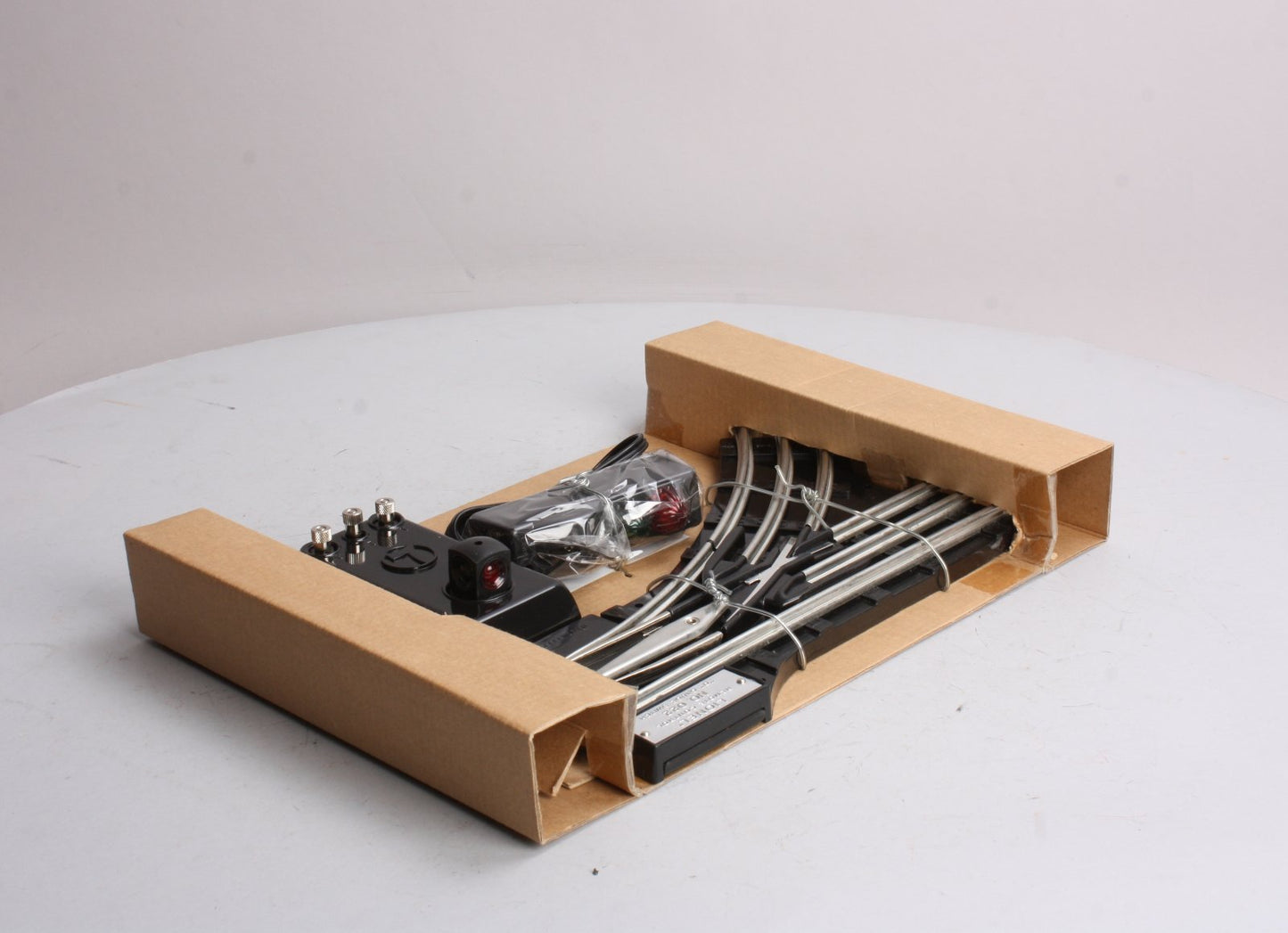 Lionel 6-14062 O Gauge Remote-Control 022 Left Hand Switch Turnout LN/Box