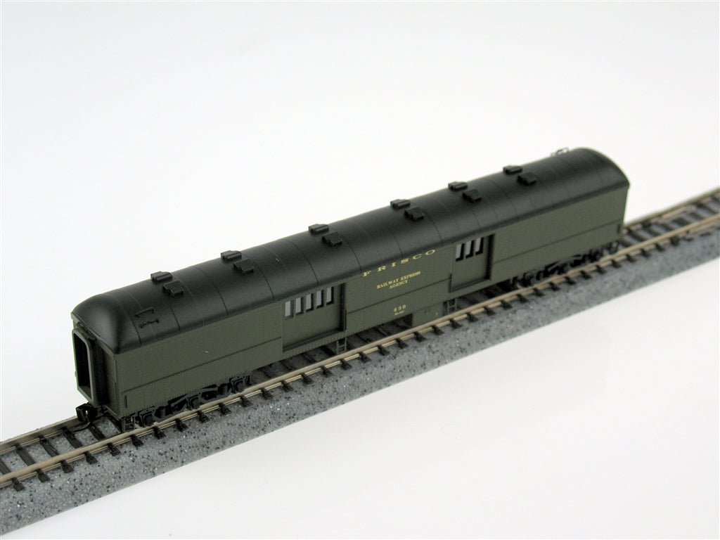 Wheels of Time 234 N Scale 70' Heavyweight Baggage Express #439