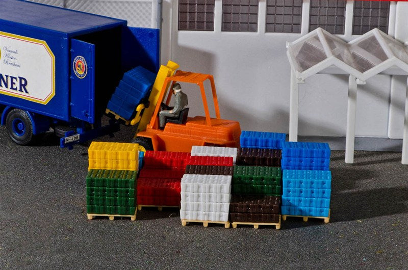 Kibri 38662 1:87 Beverage Crates on Pallets