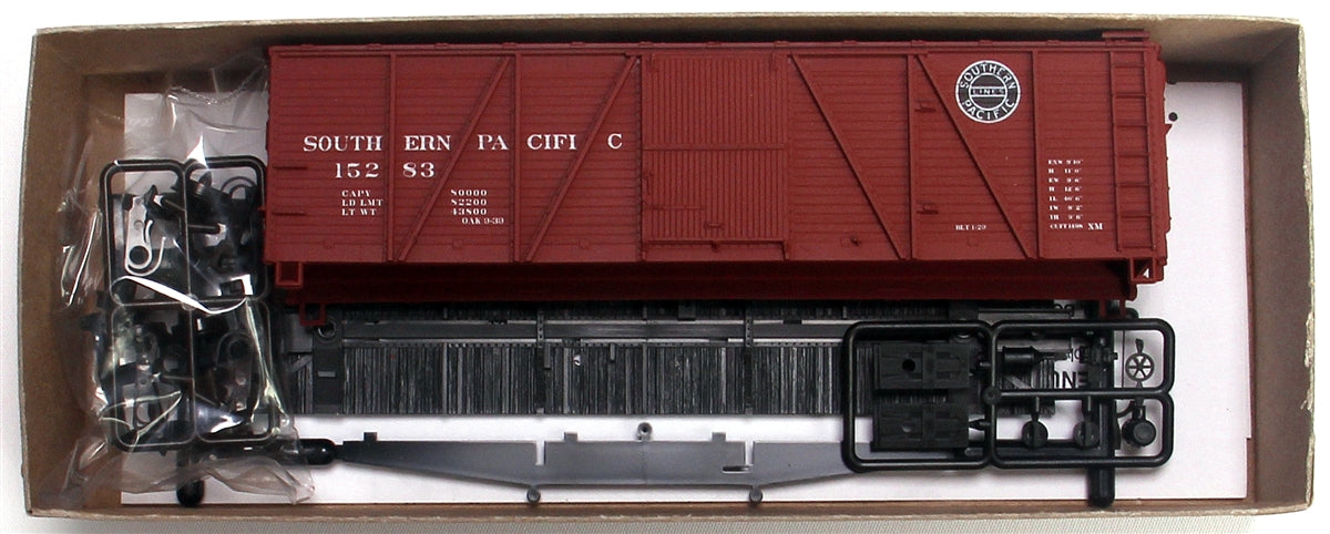 Accurail 72021 HO Scale Southern Pacific 6-Panel Outside Brace Boxcar #15283