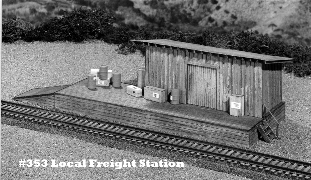 Campbell Scale Models 353-650 HO LCL Freight Station Craftsman Building Kit