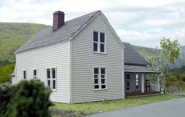 Branchline Trains 653 HO Farmhouse Original Version Kit